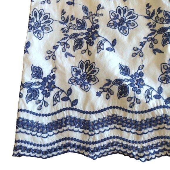LOFT White Blue Floral Embroidered Lined Mini Shift Skirt Size 10P - Picture 5 of 15